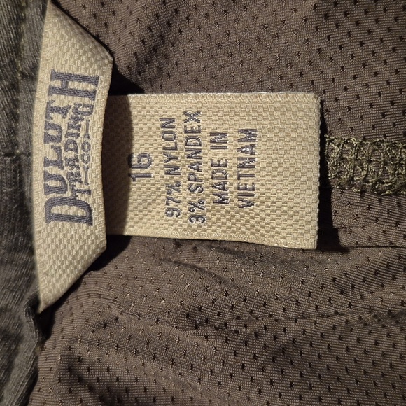 Duluth Trading Co women's size 16 green Dry on the Fly skirt, 4 pockets VGUC - Picture 5 of 5